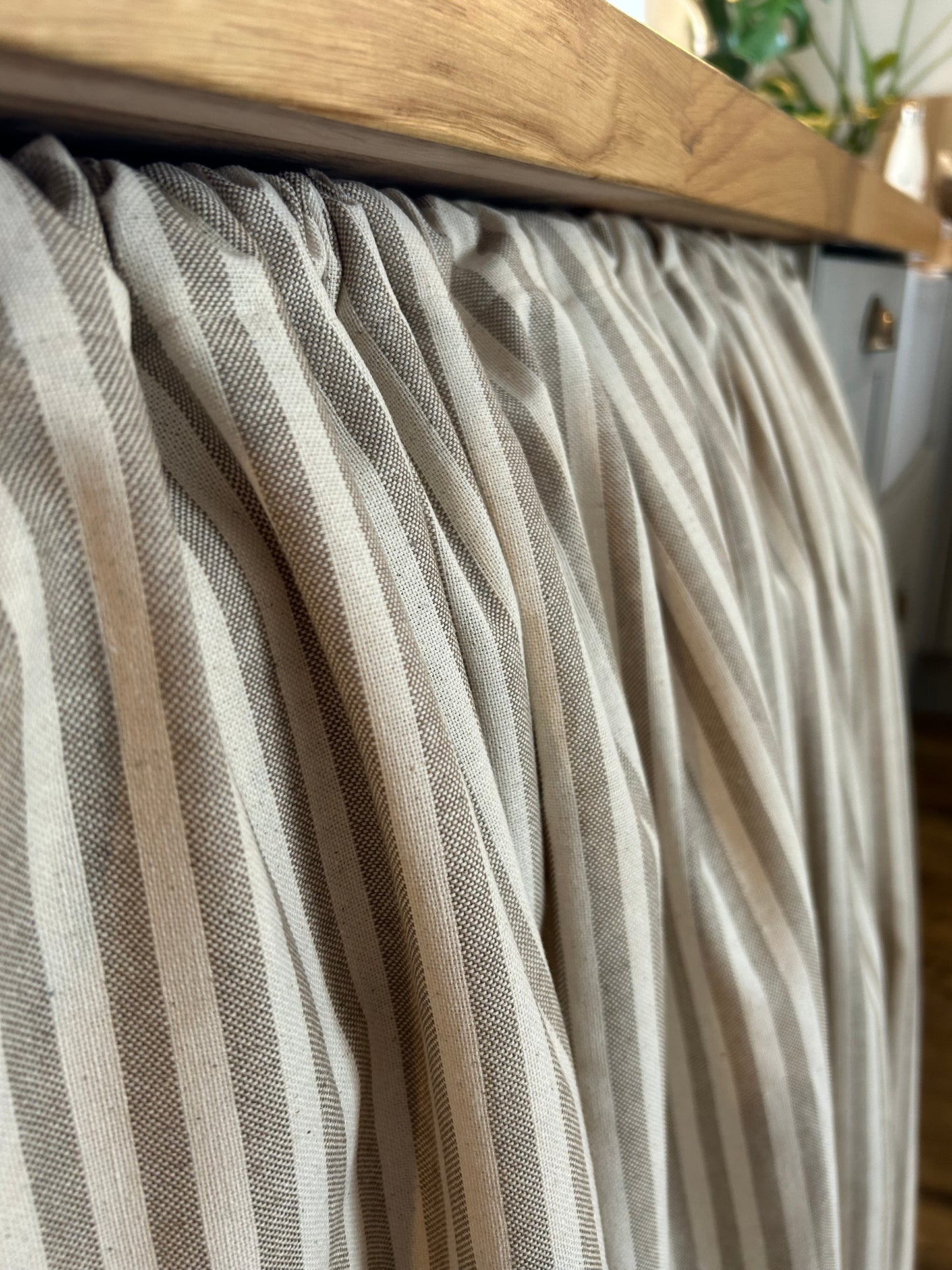 Kitchen Hideaway Curtain in natural and beige stripe