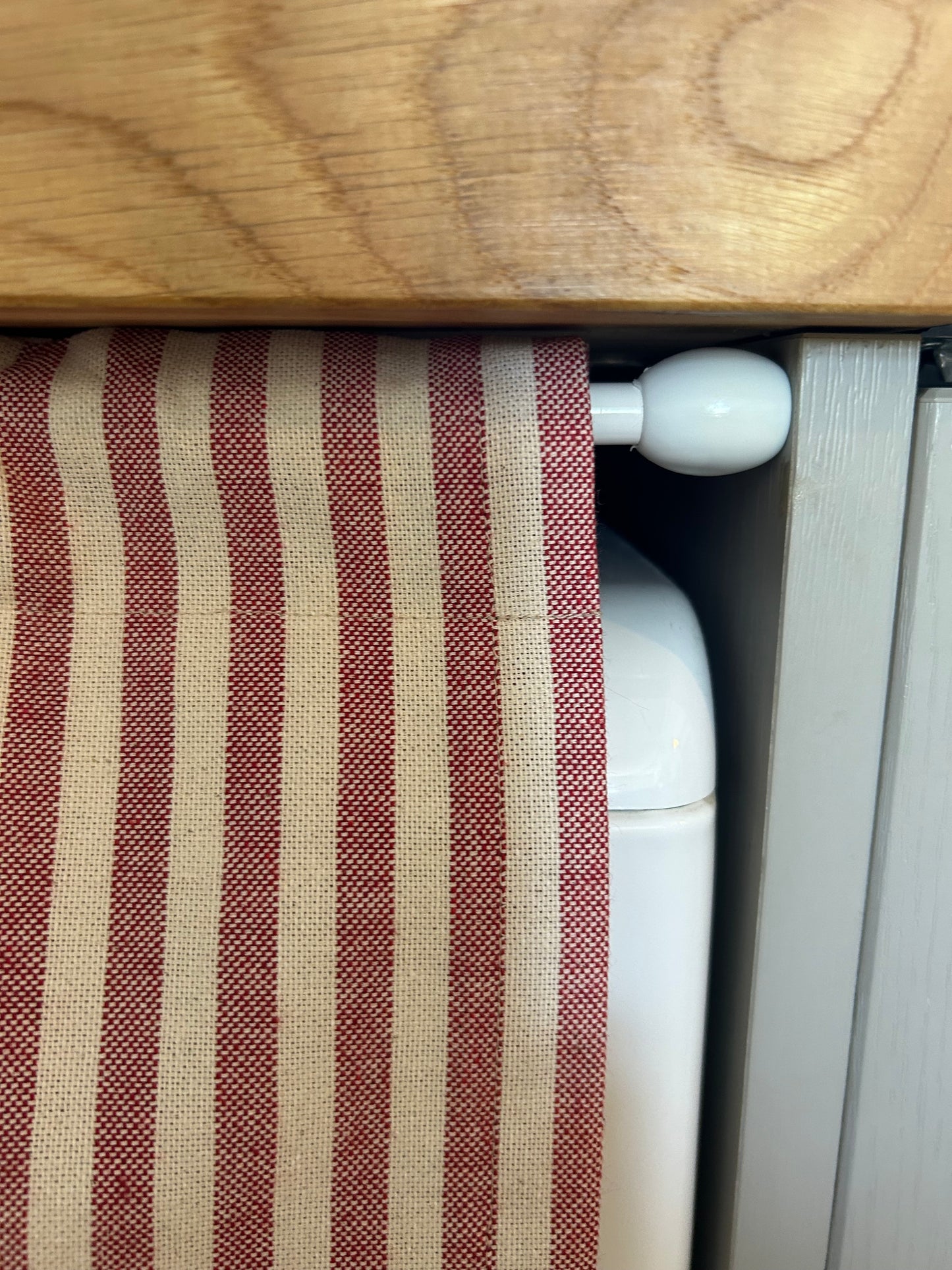 Striped Cafe Curtain with Ruffle - Red and Natural - Country Cottage Kitchen Curtain - Rod Pocket - Handmade UK