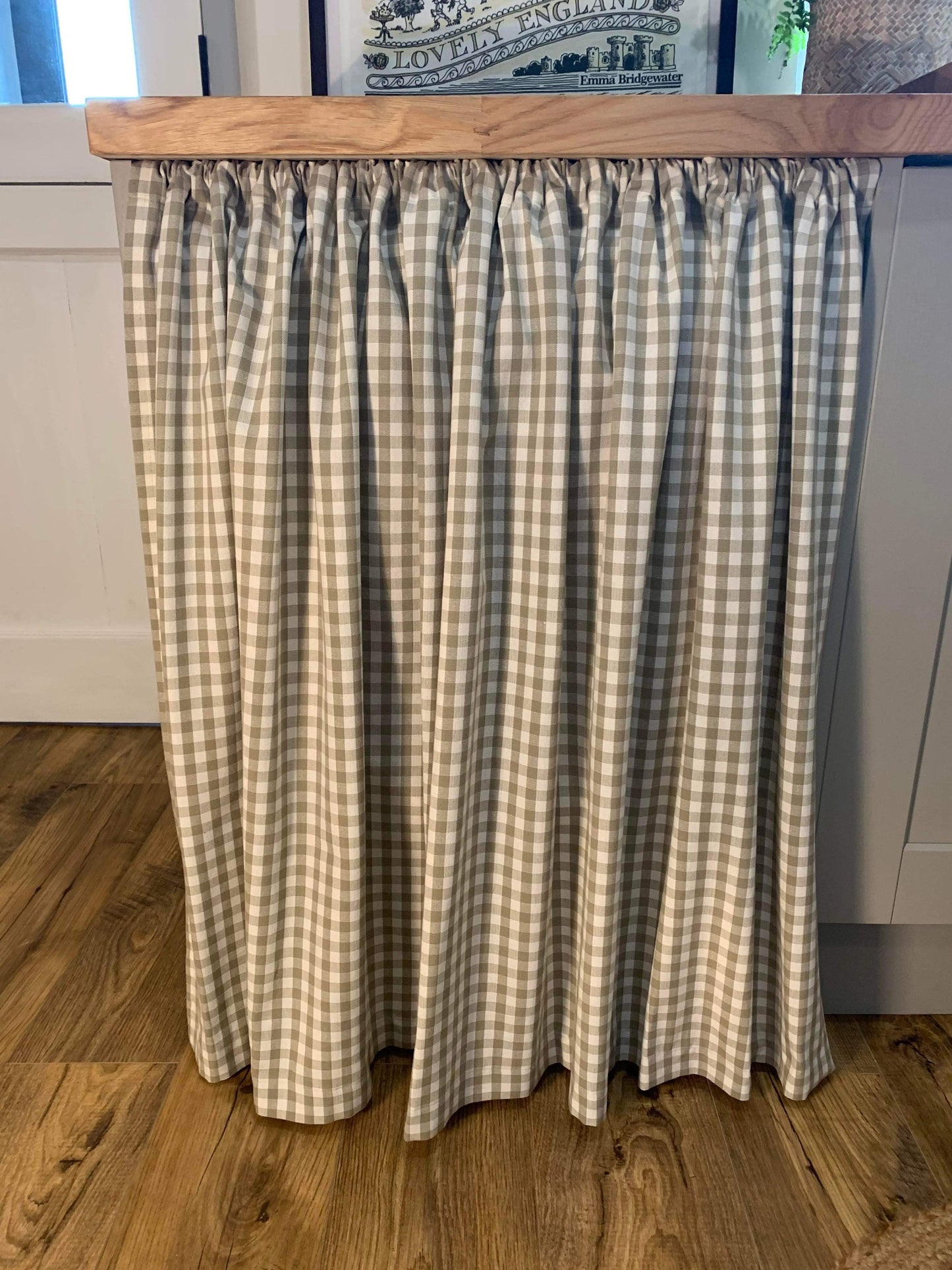 Gingham Hideaway Curtain in Beige